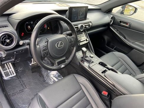 Certified 2022 Lexus IS 350 F Sport image 24