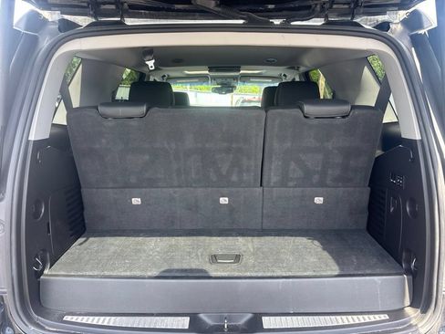Used 2019 Chevrolet Tahoe Premier AWD/4WD image 13