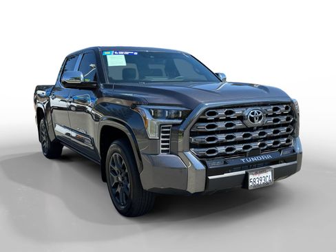 Used 2025 Toyota Tundra Platinum AWD/4WD image 7