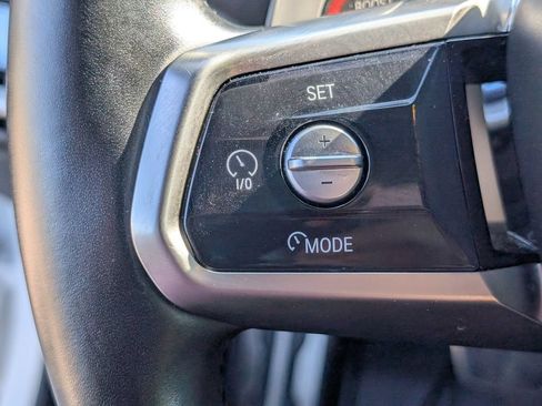 Used 2023 BMW 740i RWD image 19