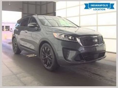 Used 2020 Kia Sorento S FWD image 1