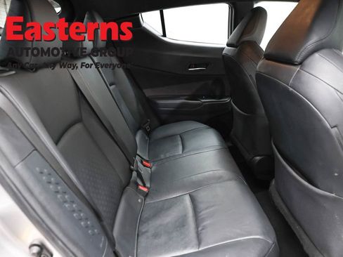 Used 2019 Toyota C-HR Limited FWD image 23