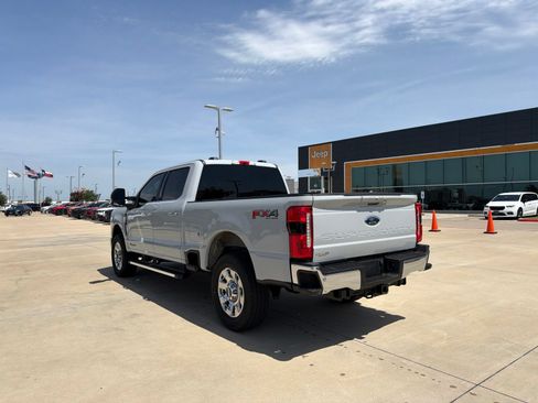 Used 2026 Ford F250 Lariat w/ Chrome Package AWD/4WD image 3