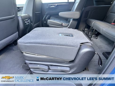 New 2026 Chevrolet Suburban Premier image 41