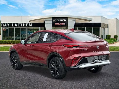 Used 2024 Buick Envista Sport Touring w/ Convenience I Package image 3
