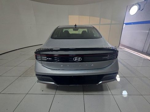 Used 2025 Hyundai Sonata SEL FWD image 6