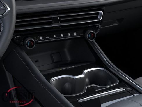 New 2026 Chevrolet Traverse LT w/ Enhanced Driving Package FWD image 25