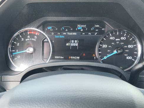Used 2022 Ford F350 Platinum AWD/4WD image 16