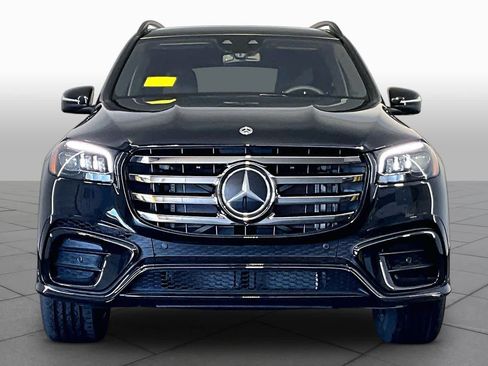 New 2026 Mercedes-Benz GLS 580 4MATIC image 2
