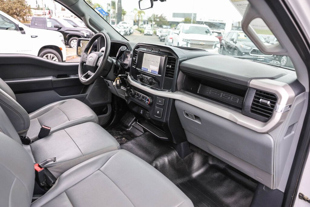 Used 2022 Ford F150 XL w/ Equipment Group 101A High RWD image 4