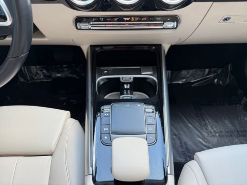 Used 2022 Mercedes-Benz GLA 250 image 16