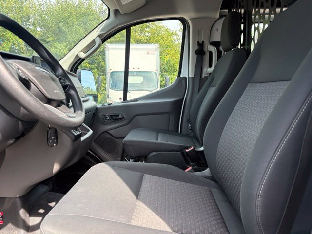 Used 2025 Ford Transit 250 Low Roof w/ Exterior Upgrade Package RWD image 26