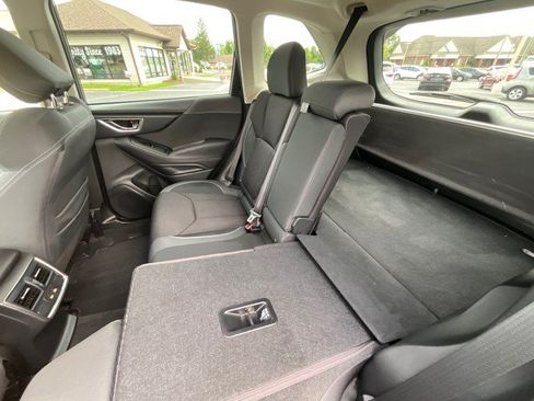 Used 2022 Subaru Forester Premium AWD/4WD image 32