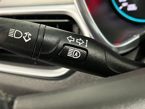 Used 2023 Chevrolet Equinox LT w/ Driver Convenience Package image 15