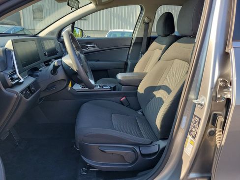 Used 2024 Kia Sportage LX AWD/4WD image 18
