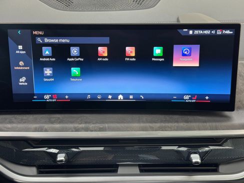 Used 2025 BMW X7 xDrive40i w/ Parking Assistance Package image 30