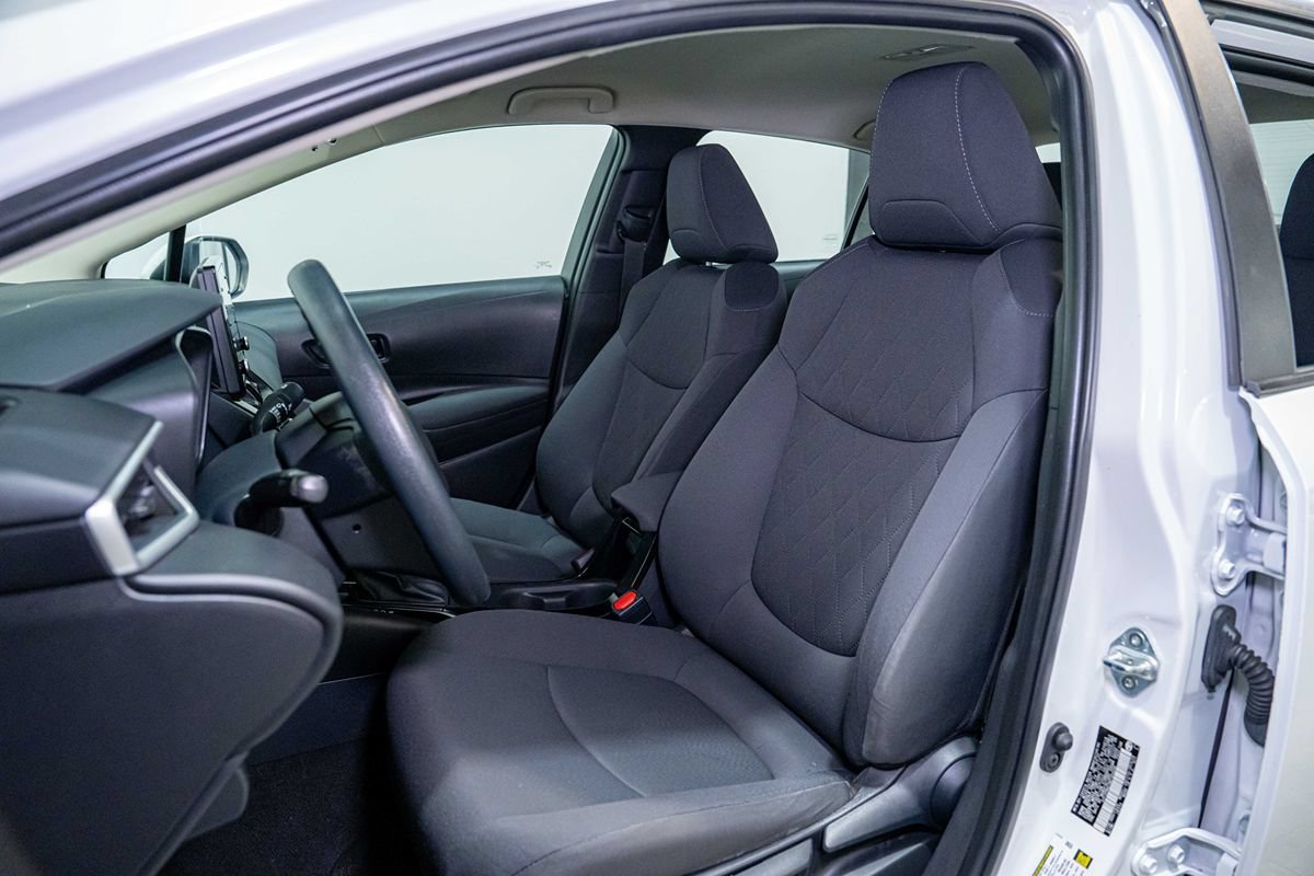 Used 2022 Toyota Corolla LE w/ LE Convenience Package FWD image 8