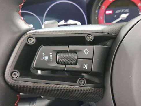 Used 2022 Porsche 911 Targa 4 GTS image 18