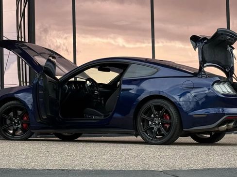 Used 2018 Ford Mustang GT image 29