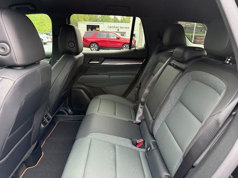 New 2027 GMC Terrain AT4 AWD/4WD image 17