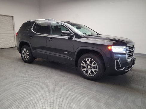 Used 2020 GMC Acadia SLT FWD image 11