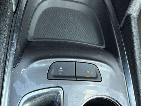 Used 2024 Chevrolet Malibu LT FWD image 33