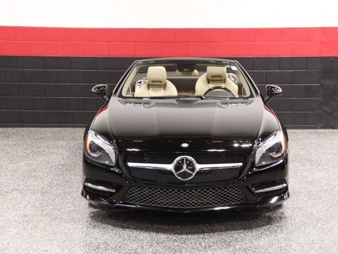 Used 2013 Mercedes-Benz SL 550 w/ Premium Pkg image 12
