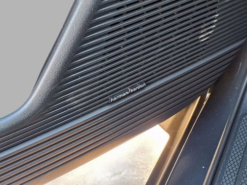 New 2026 Subaru Outback Touring XT image 37