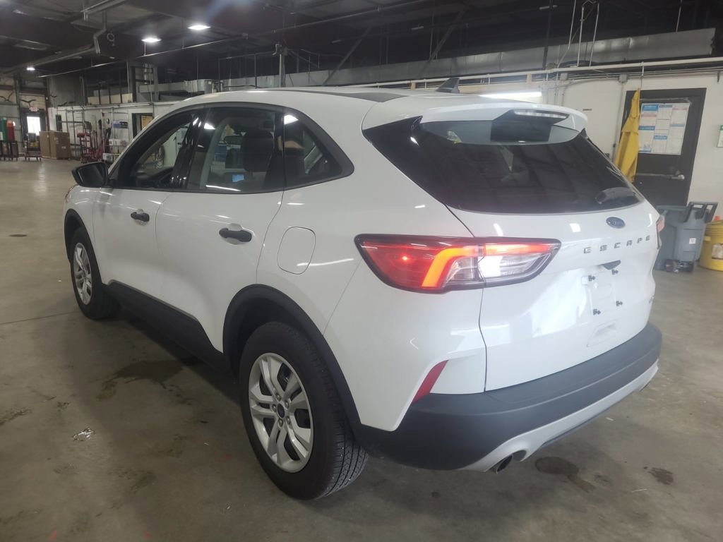 Used 2022 Ford Escape S AWD/4WD image 7