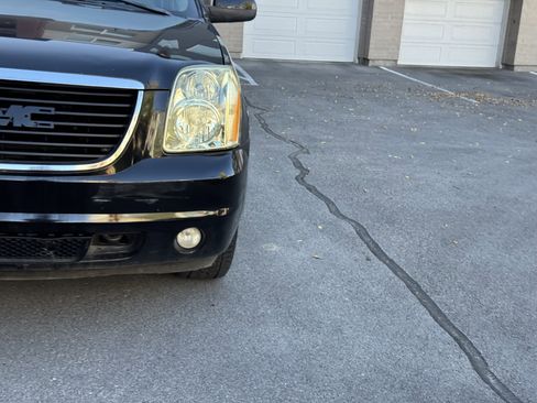 Used 2008 GMC Yukon XL SLT image 11