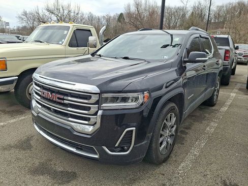 Used 2020 GMC Acadia SLT w/ Premium Package image 3