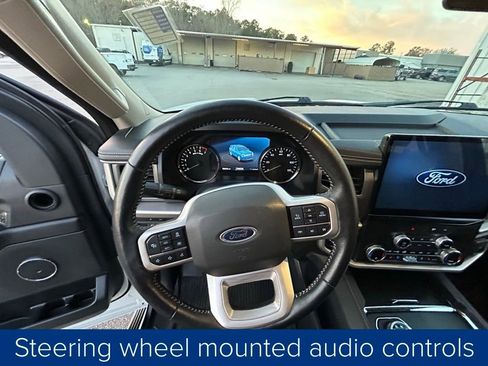 Used 2022 Ford Expedition XLT image 33