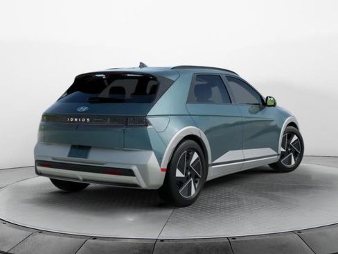 New 2026 Hyundai Ioniq 5 Limited image 4