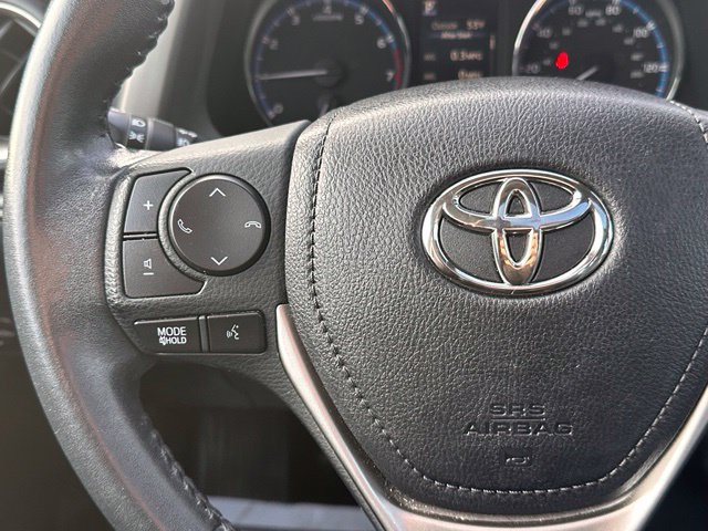 Used 2018 Toyota RAV4 Limited w/ Advanced Technology Package AWD/4WD image 22