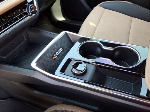 New 2026 Chevrolet Equinox ACTIV AWD/4WD image 10