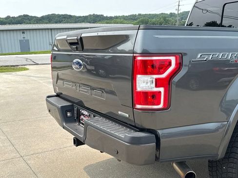 Used 2018 Ford F150 XLT w/ Equipment Group 302A Luxury AWD/4WD image 15
