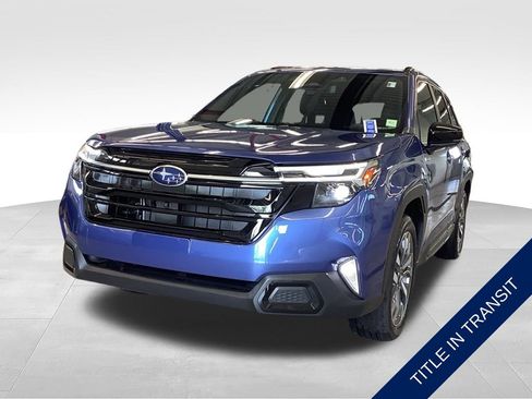 Certified 2025 Subaru Forester Touring AWD/4WD image 1