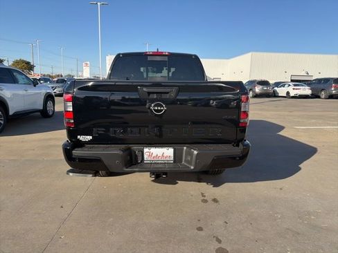 New 2026 Nissan Frontier SV w/ All-Weather Content Package image 5