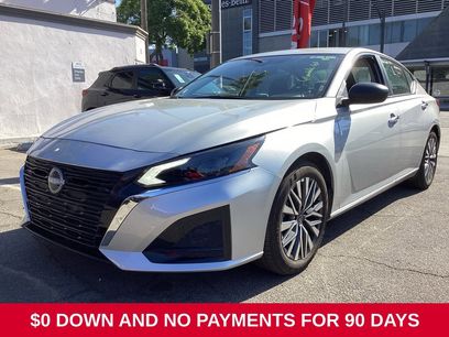 Used 2025 Nissan Altima 2.5 SV
