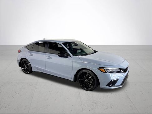 Used 2024 Honda Civic Sport image 4