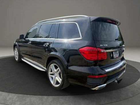 Used 2015 Mercedes-Benz GL 550 4MATIC image 7