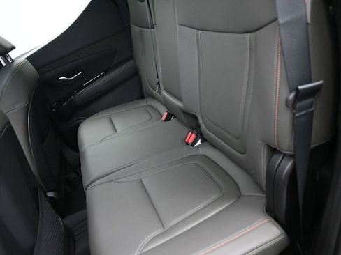 Used 2025 Hyundai Santa Cruz Limited image 24