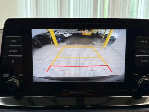 Used 2021 Kia Seltos S FWD image 32