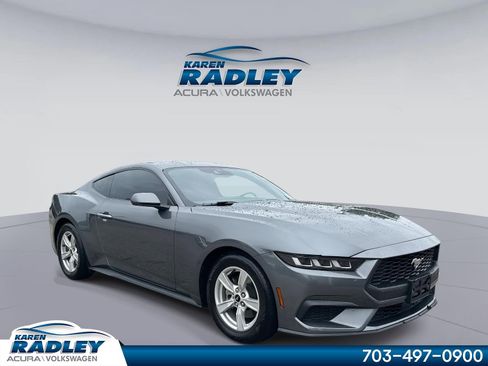 Used 2024 Ford Mustang Coupe image 1