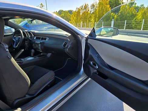 Used 2015 Chevrolet Camaro LS image 10