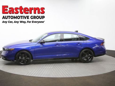 Used 2025 Honda Accord Sport image 60