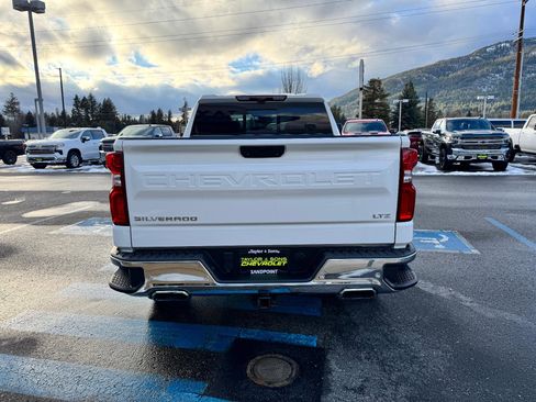 Used 2020 Chevrolet Silverado 1500 LTZ w/ LTZ Premium Package image 6