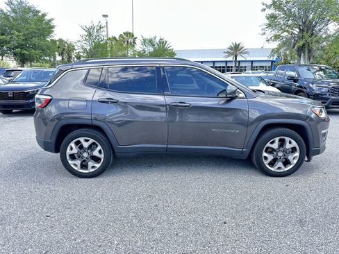 Used 2018 Jeep Compass Limited w/ Navigation Group FWD image 15
