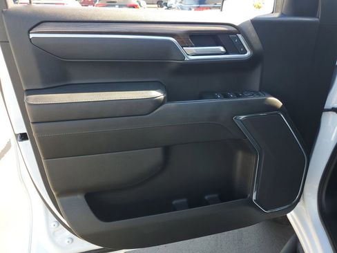 Used 2025 Chevrolet Silverado 1500 LT Trail Boss w/ Protection Package image 21