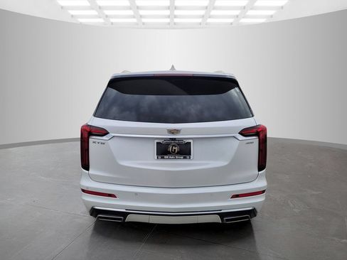 Used 2023 Cadillac XT6 Premium Luxury FWD image 6